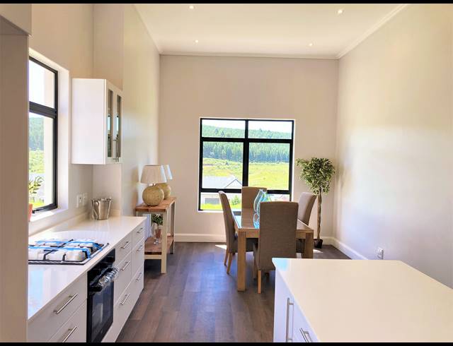 3 BEDROOM TOWNHOUSE FOR SALE IN ST JOHNS VILLAGE